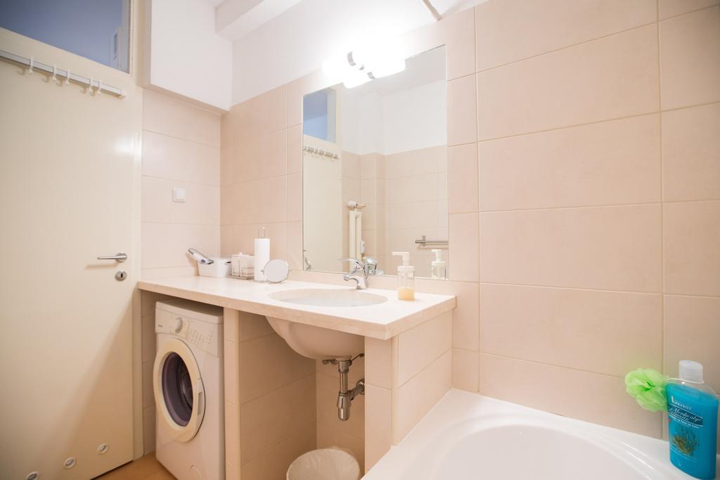 Apartman Kris Zagreb Bagian luar foto