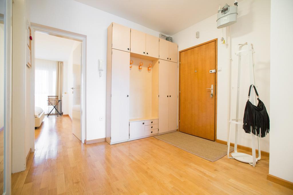 Apartman Kris Zagreb Bagian luar foto